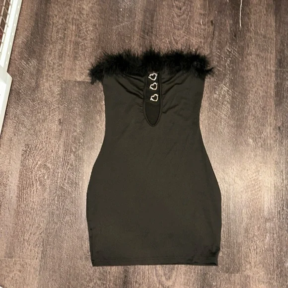 Black Strapless Fur Heart Metals Mini Dress W Gloves | Color: Black | Size: S | Ravynlmodel's Closet